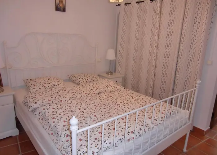 Townhouse Old Town בית נופש Almuñécar